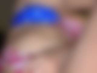 Piper's Live Sex Cam Show