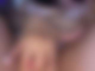 Piper's Live Sex Cam Show