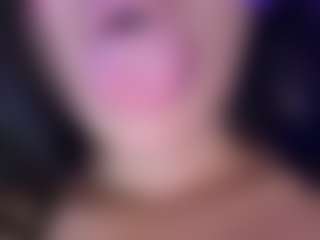 Piper's Live Sex Cam Show