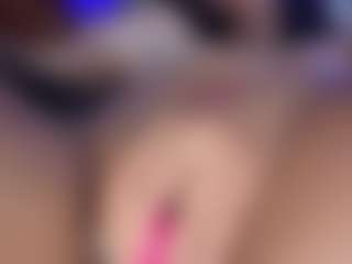 Piper's Live Sex Cam Show