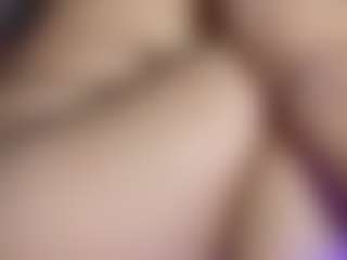 Piper's Live Sex Cam Show