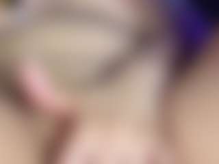 Piper's Live Sex Cam Show