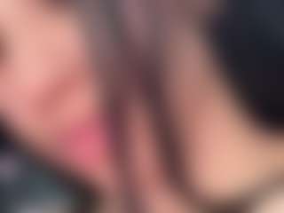 Piper's Live Sex Cam Show