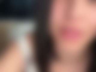 Live cam show with Piper - Teen (18+) on Streamer API