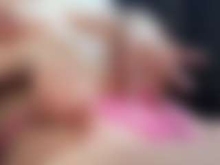 Piper's Live Sex Cam Show