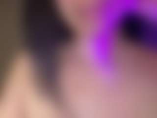 Piper's Live Sex Cam Show