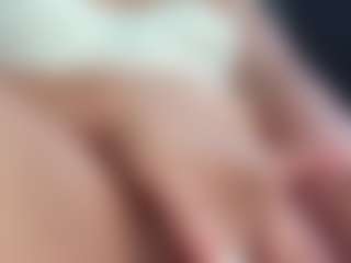 Piper's Live Sex Cam Show