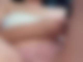 Live cam show with Piper - Lush Toys on StripNow