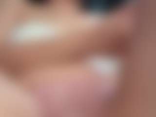 Piper's Live Sex Cam Show
