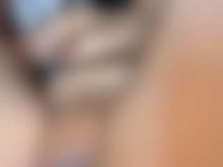 Piper's Live Sex Cam Show