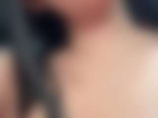 Piper's Live Sex Cam Show