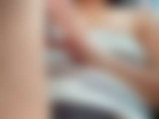 Piper's Live Sex Cam Show