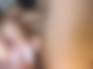 Piper's Live Sex Cam Show