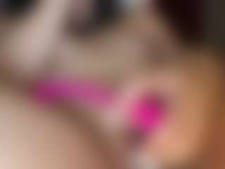 Piper's Live Sex Cam Show