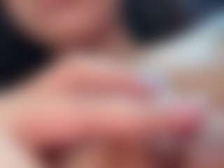 Piper's Live Sex Cam Show
