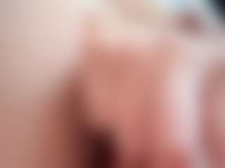 Piper's Live Sex Cam Show