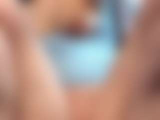 Piper's Live Sex Cam Show
