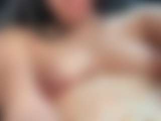 Piper's Live Sex Cam Show