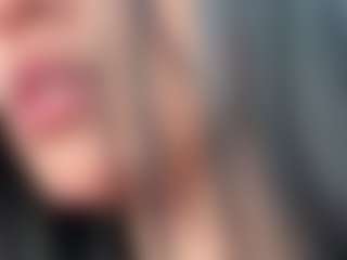 Piper's Live Sex Cam Show