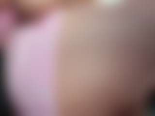 Piper's Live Sex Cam Show