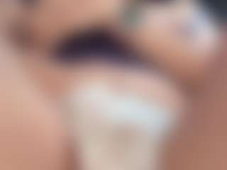 Piper's Live Sex Cam Show