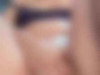Piper's Live Sex Cam Show