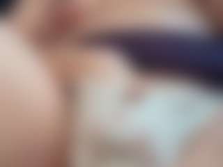 Piper's Live Sex Cam Show