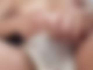 Piper's Live Sex Cam Show