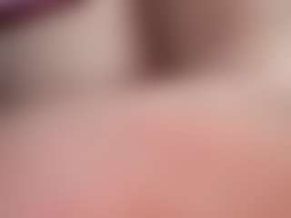 Piper's Live Sex Cam Show