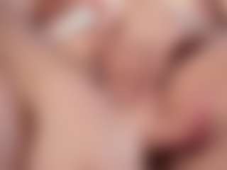 Piper's Live Sex Cam Show