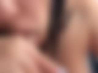 Piper's Live Sex Cam Show