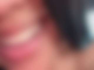 Piper's Live Sex Cam Show