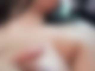 Piper's Live Sex Cam Show
