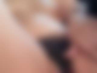 Piper's Live Sex Cam Show