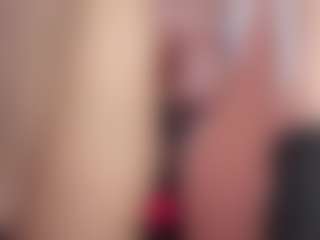 Piper's Live Sex Cam Show