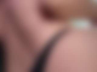 Piper's Live Sex Cam Show