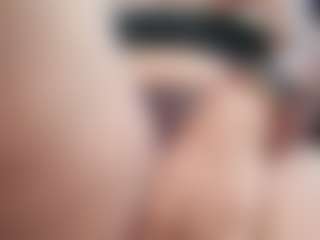 Piper's Live Sex Cam Show
