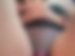 Piper's Live Sex Cam Show