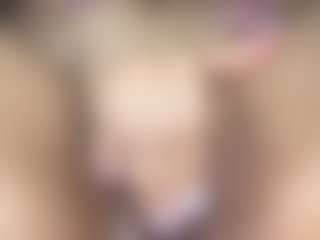 Piper's Live Sex Cam Show