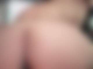Piper's Live Sex Cam Show