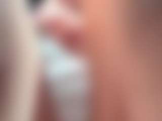 Piper's Live Sex Cam Show
