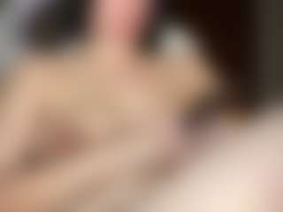Piper's Live Sex Cam Show