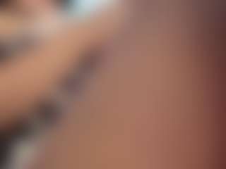 Live cam show with Piper - Teen (18+) on Uber Horny