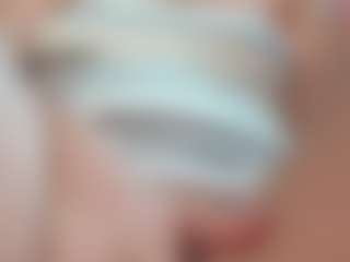 Piper's Live Sex Cam Show