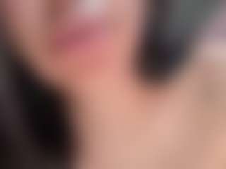 Piper's Live Sex Cam Show