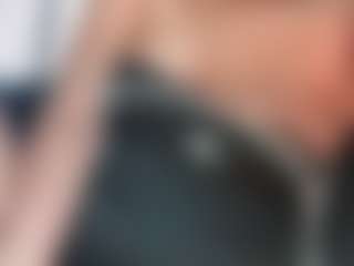 Piper's Live Sex Cam Show