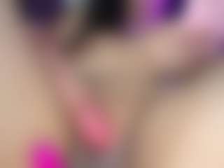 Piper's Live Sex Cam Show