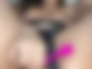 Piper's Live Sex Cam Show