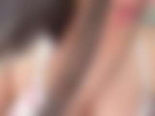 Piper's Live Sex Cam Show