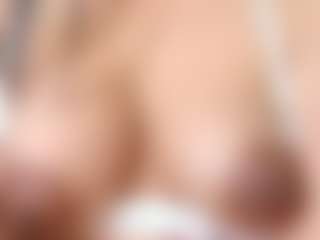 Piper's Live Sex Cam Show